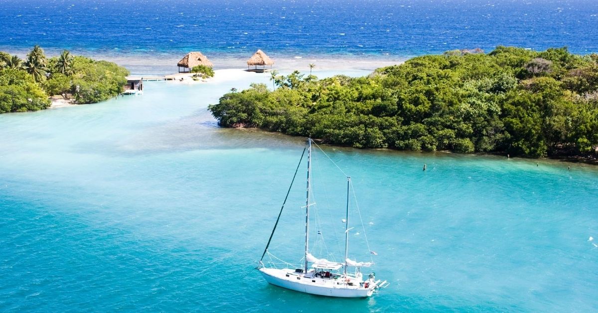 sailboat and islands in Roatan